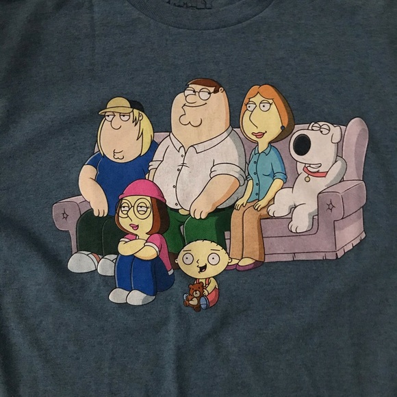 🥳HP!!🥳Family Guy T-Shirt - Picture 3 of 6